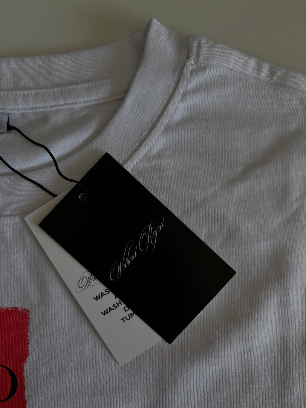 WITHOUT REGRET TEE WHITE